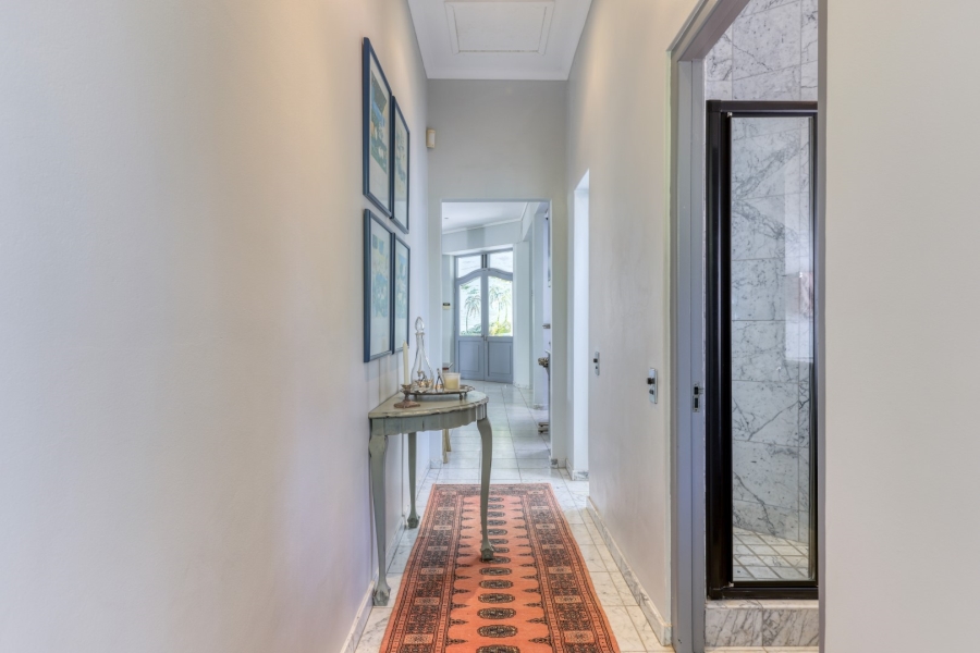 3 Bedroom Property for Sale in Constantia Western Cape